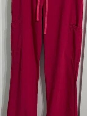 smitten Women's Track Pants in Fuchsia Pink